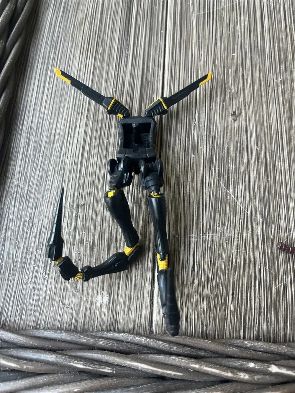 Marvel Legends Yellow Backpack ONLY First 10 Years From Ant Man 2 Pack